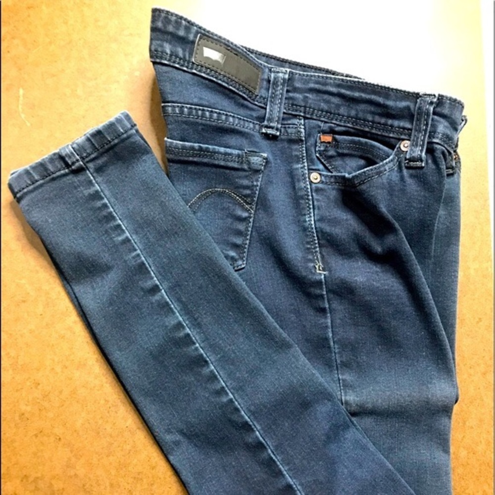 Lev’s Skinny Jeans SZ 1 S/C